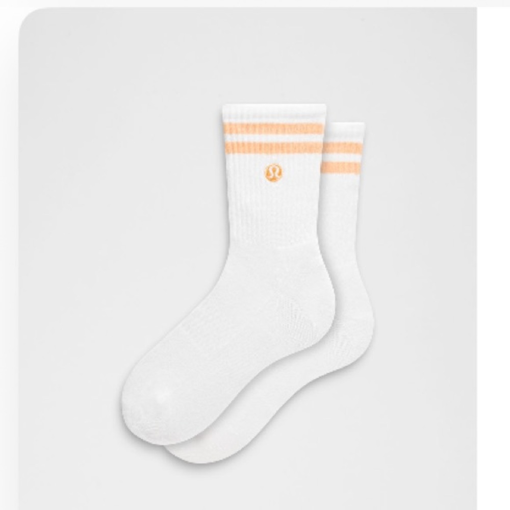 Lulu🍋 Unisex Daily Essential Quarter Sock Stripe